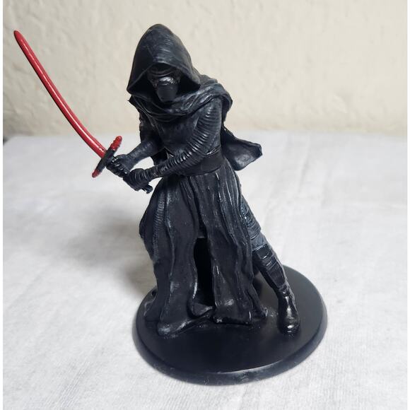 Star Wars PVC 4" Collectible Figures Darth Vader & Kylo Ren Disney Pre-owned - Picture 3 of 6